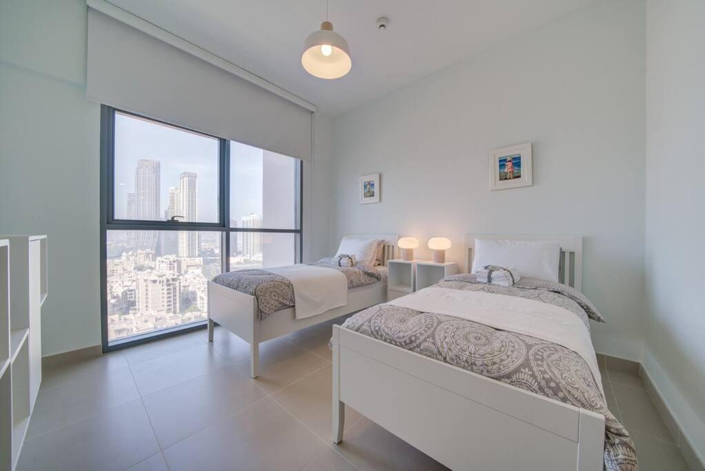 Burj Khalifa View - 2Br And Maid - Downtown Apartment Dubai Exterior photo
