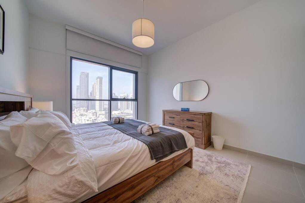Burj Khalifa View - 2Br And Maid - Downtown Apartment Dubai Exterior photo