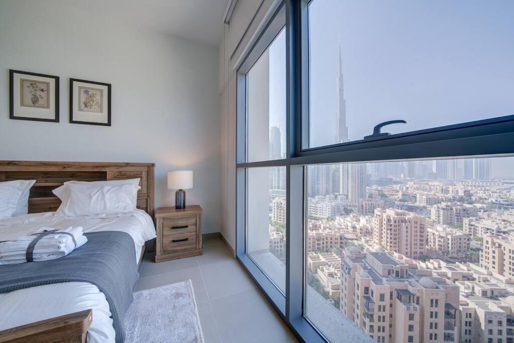Burj Khalifa View - 2Br And Maid - Downtown Apartment Dubai Exterior photo